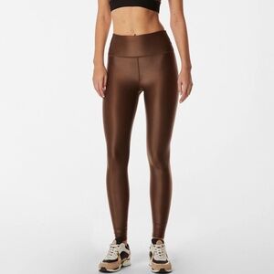Noli Yoga Espresso Liquid Legging size XL